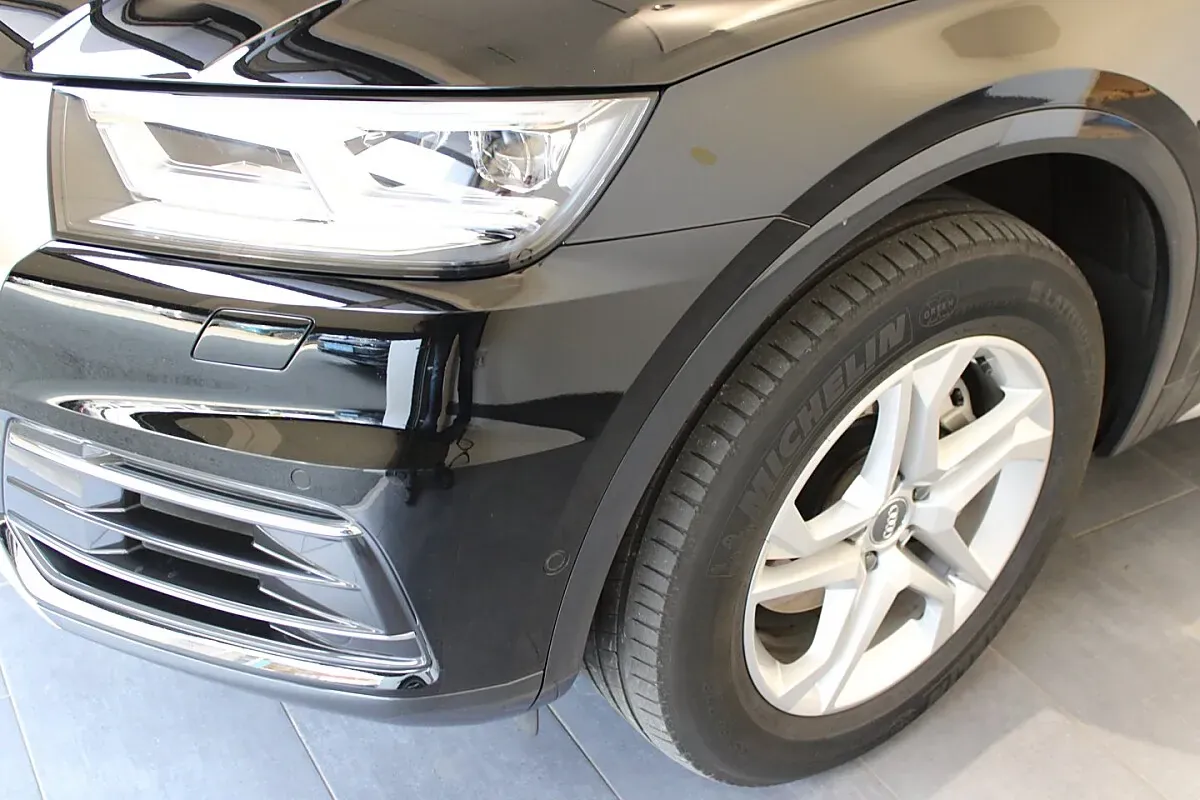Audi Q5 2018 photo 2