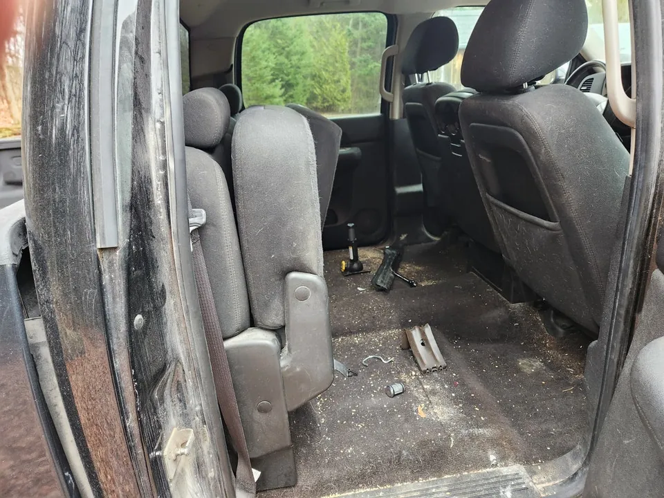 GMC Sierra 1500 2011 photo 2