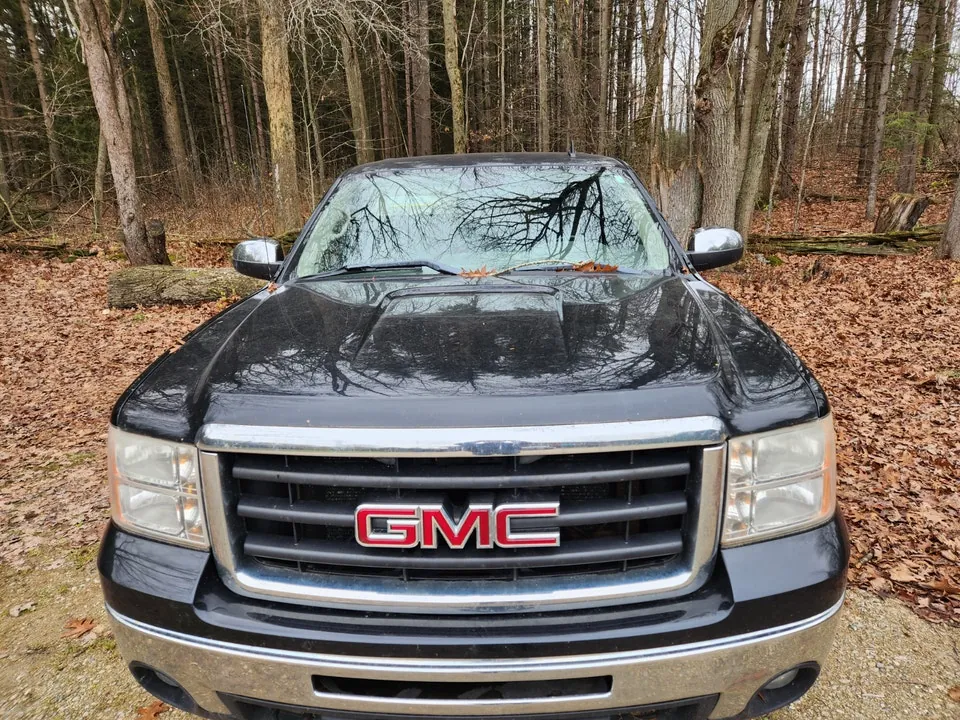 GMC Sierra 1500 2011 photo 4