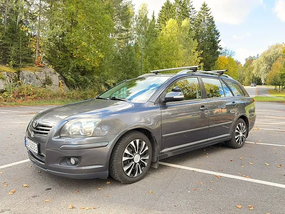 Toyota Avensis 2006 photo 3