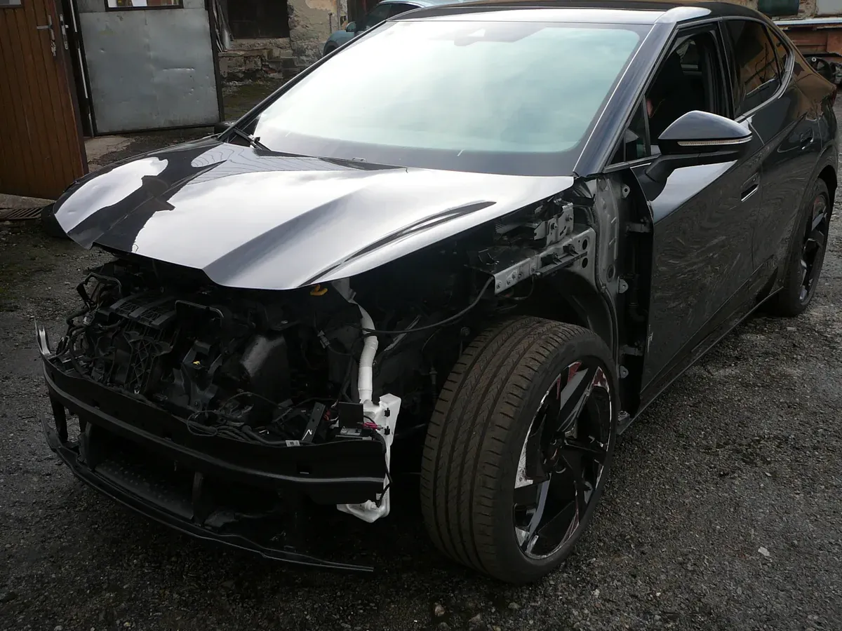 Cupra Tavascan 2024 photo 3