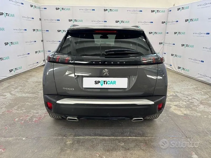 Peugeot 2008 2023 photo 4