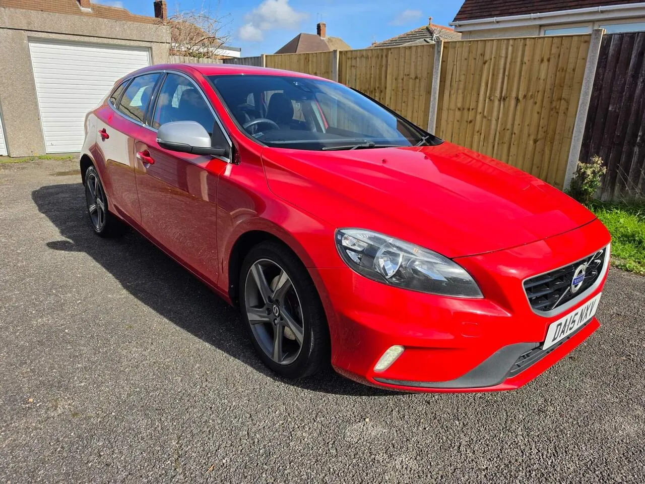 Volvo V40