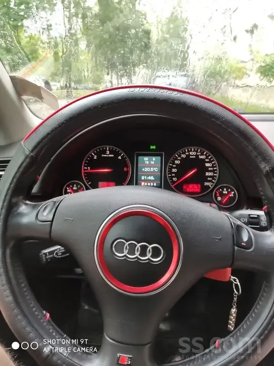 Audi A4 B6 2002 photo 4