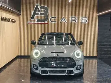 Mini Cooper S 2020 photo 3