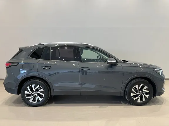 Volkswagen Tiguan 2026 photo 4