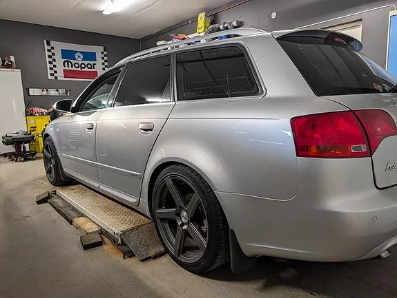 Audi A4 2007 photo 2