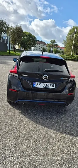 Nissan Leaf 2018 photo 3