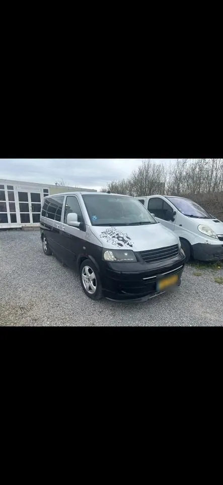 Volkswagen T5 Multivan