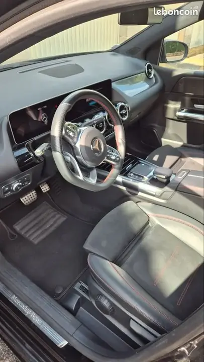 Mercedes-Benz B-Class 2020 photo 3
