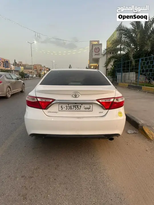 Toyota Camry 2017 photo 3