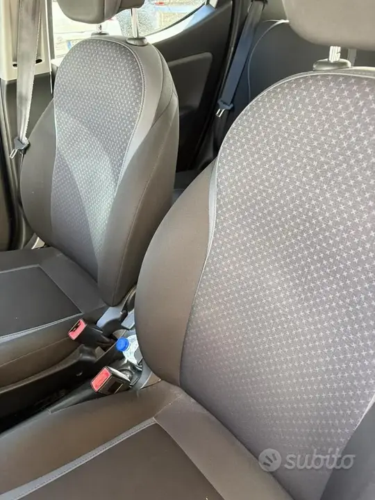Lancia Ypsilon 2018 photo 3