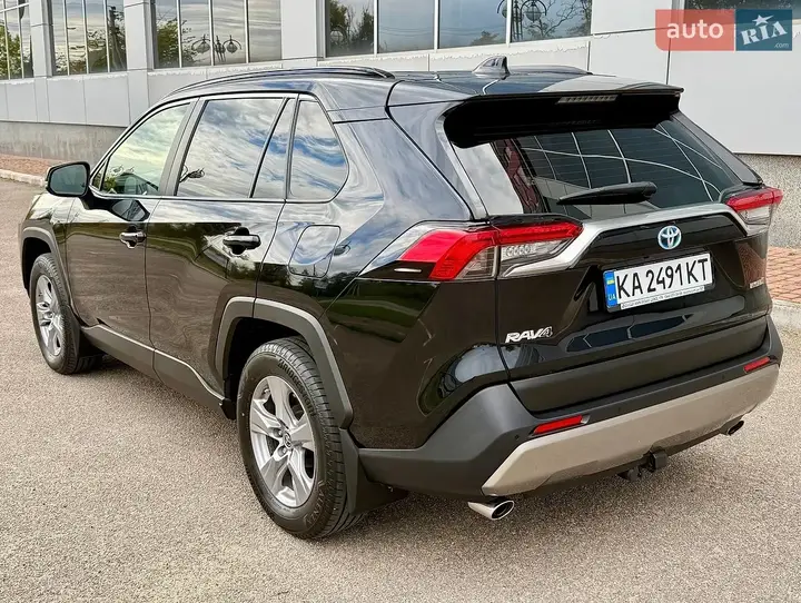 Toyota Rav4 2023 photo 5