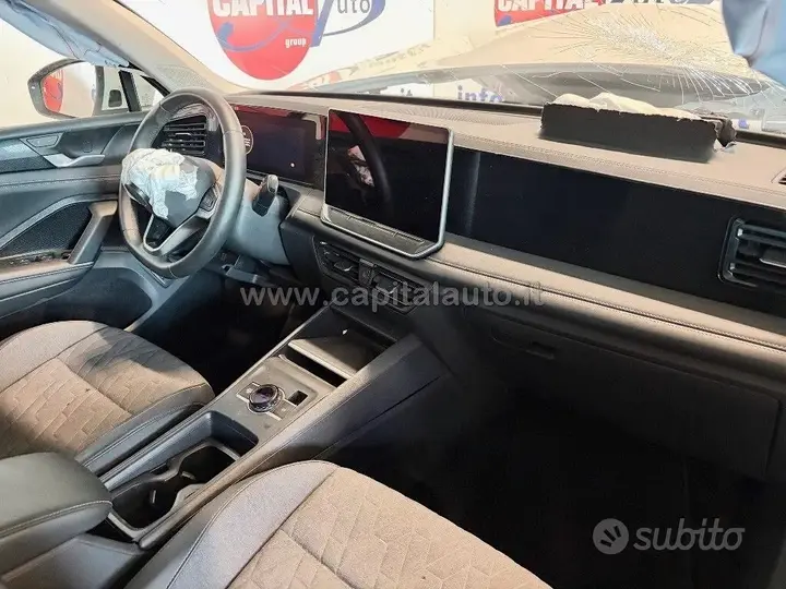 Volkswagen Tiguan 2025 photo 5