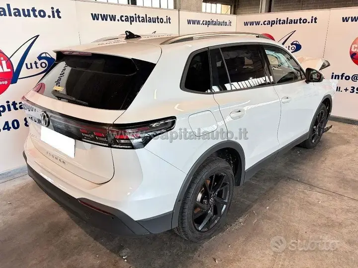 Volkswagen Tiguan 2025 photo 3