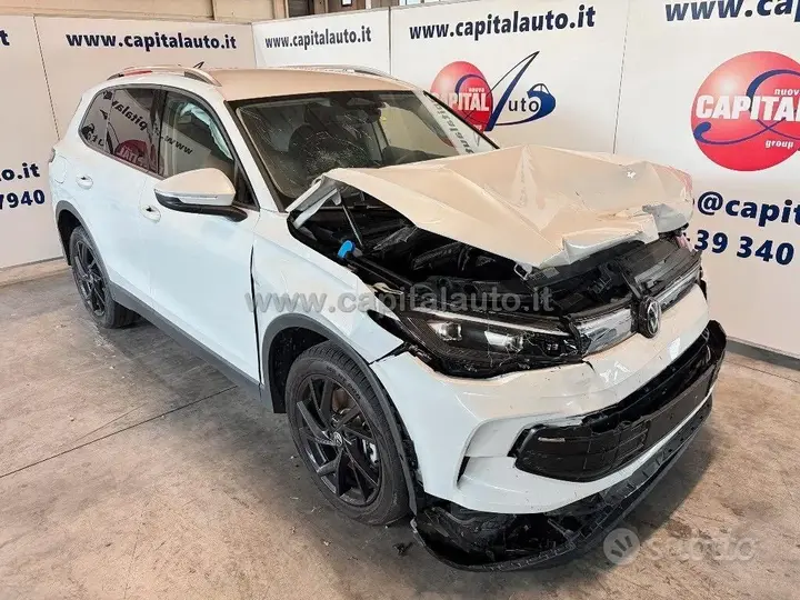 Volkswagen Tiguan 2025 photo 2