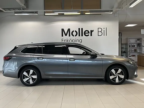 Volkswagen Passat 2025 photo 3