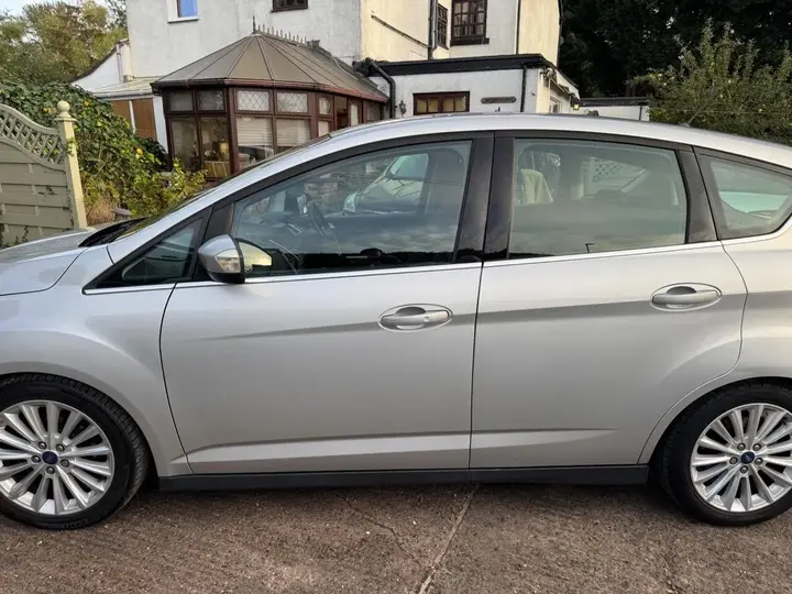 Ford C-Max 2017 photo 5