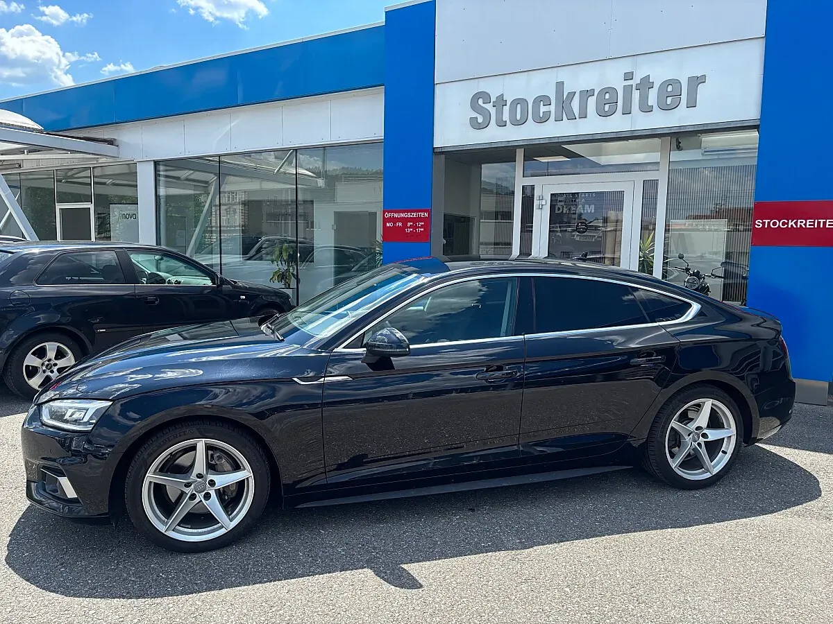 Audi A5 2018 photo 2