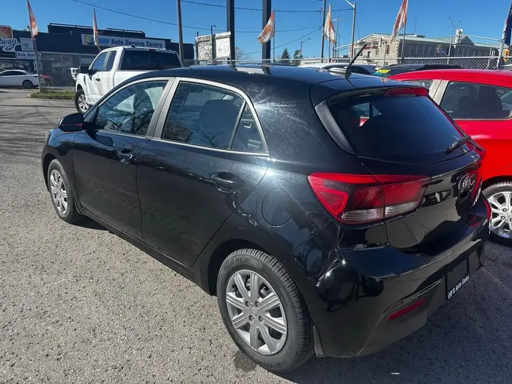 Kia Rio 2021 photo 5