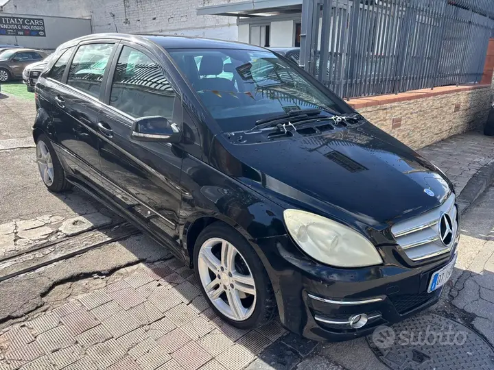 Mercedes-Benz B 200 Cdi 2009 photo 3