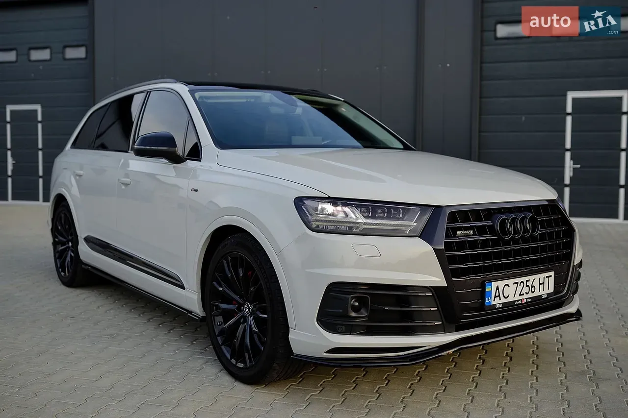 Audi Q7 2016 photo 3