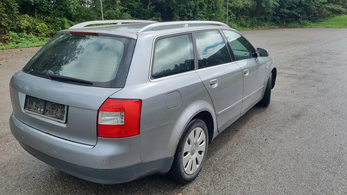 Audi A4 2002 photo 3