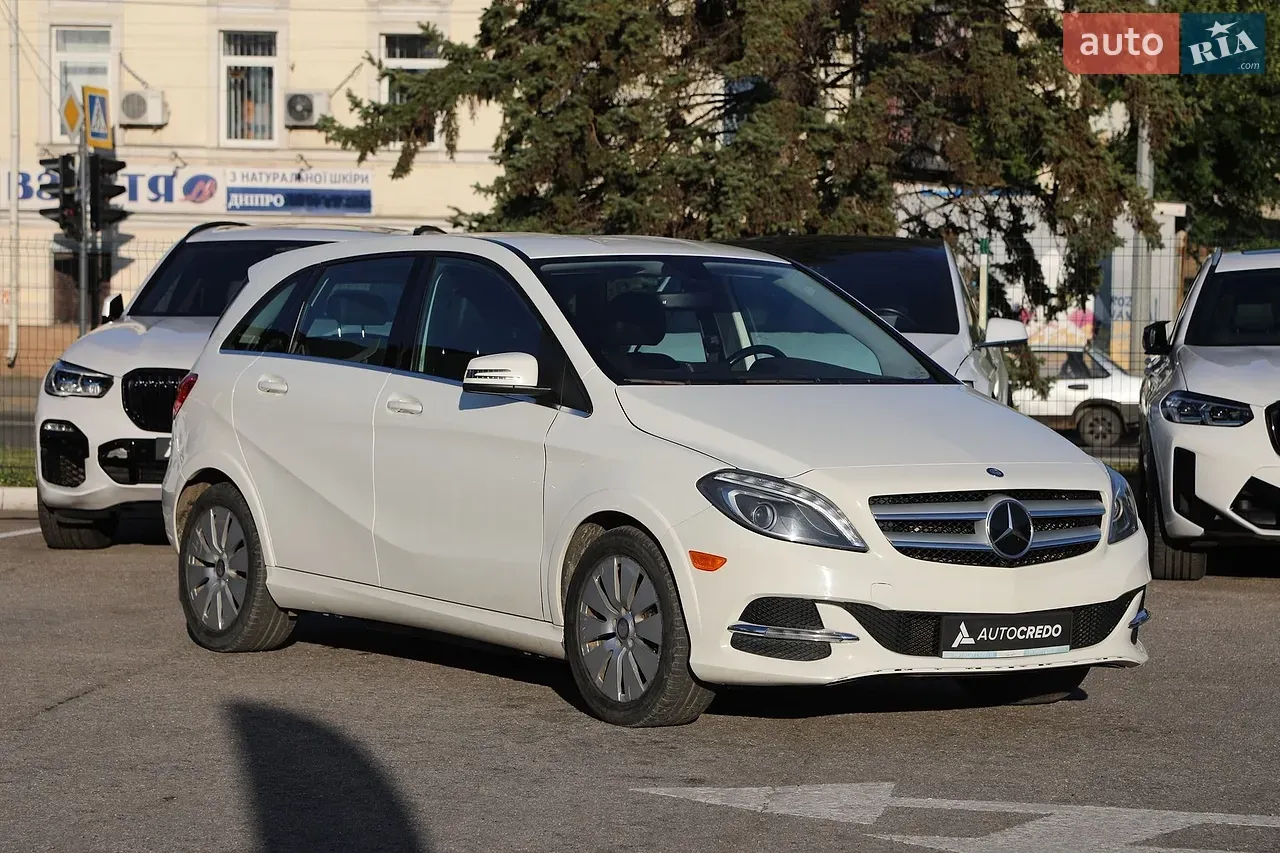 Mercedes-Benz B-Class 2014 photo 4