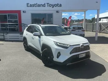 Toyota Rav4 2025 photo 2