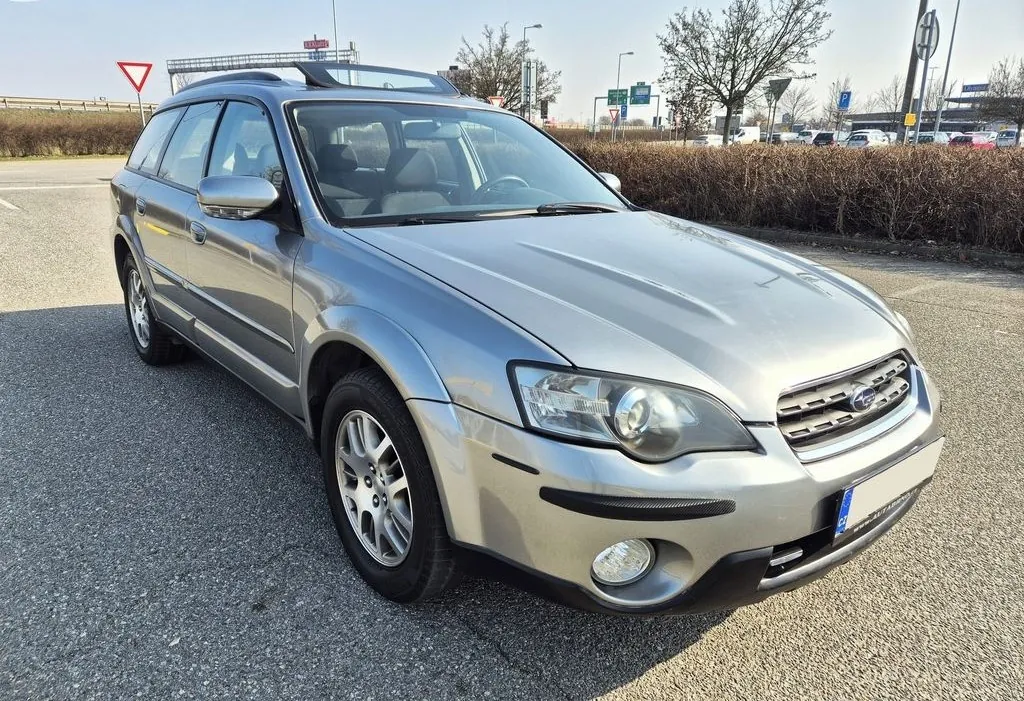 Subaru Legacy 2006 photo 3