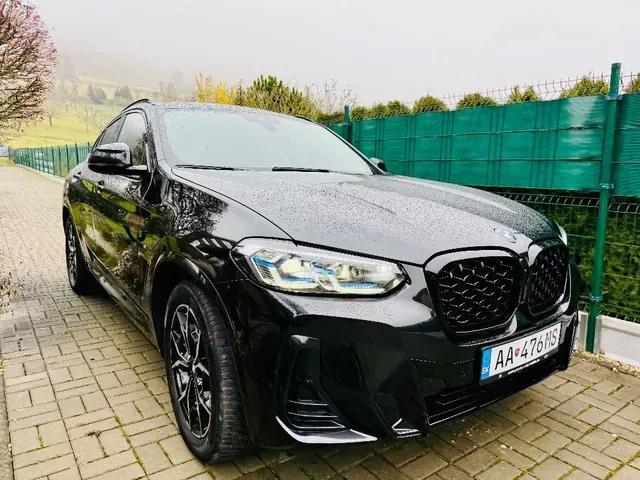 BMW X4 2023 photo 2