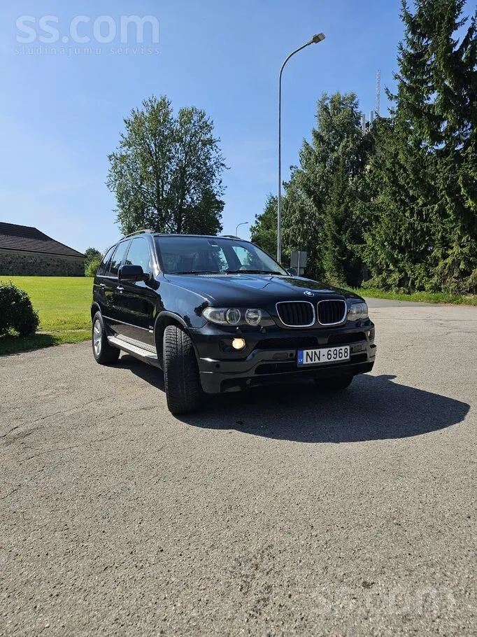 BMW X5 2005 photo 2