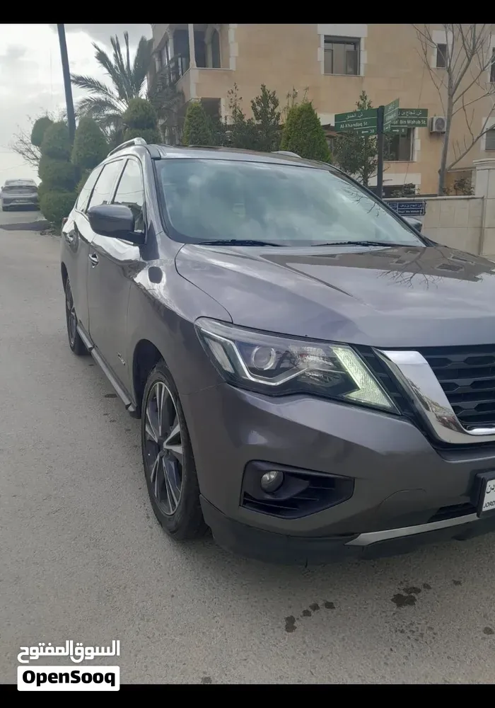 Nissan Pathfinder