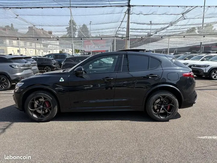 Alfa Romeo Stelvio 2019 photo 2