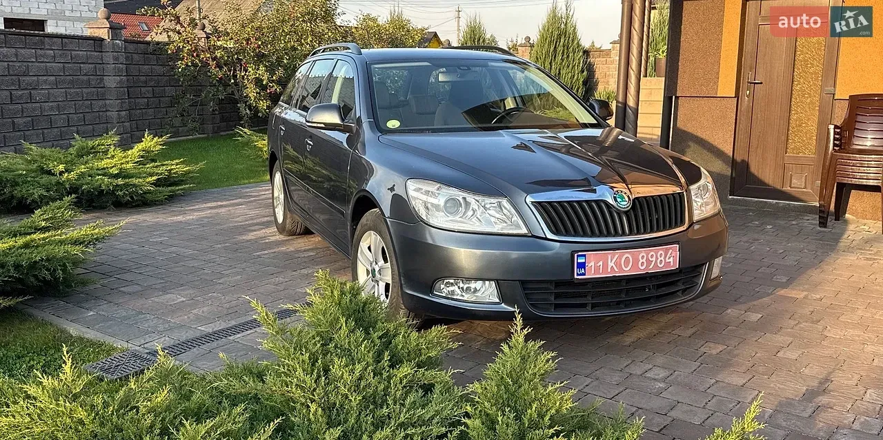 Skoda Octavia 2012 photo 3