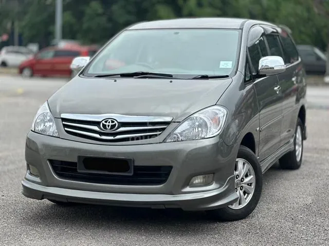 Toyota Innova