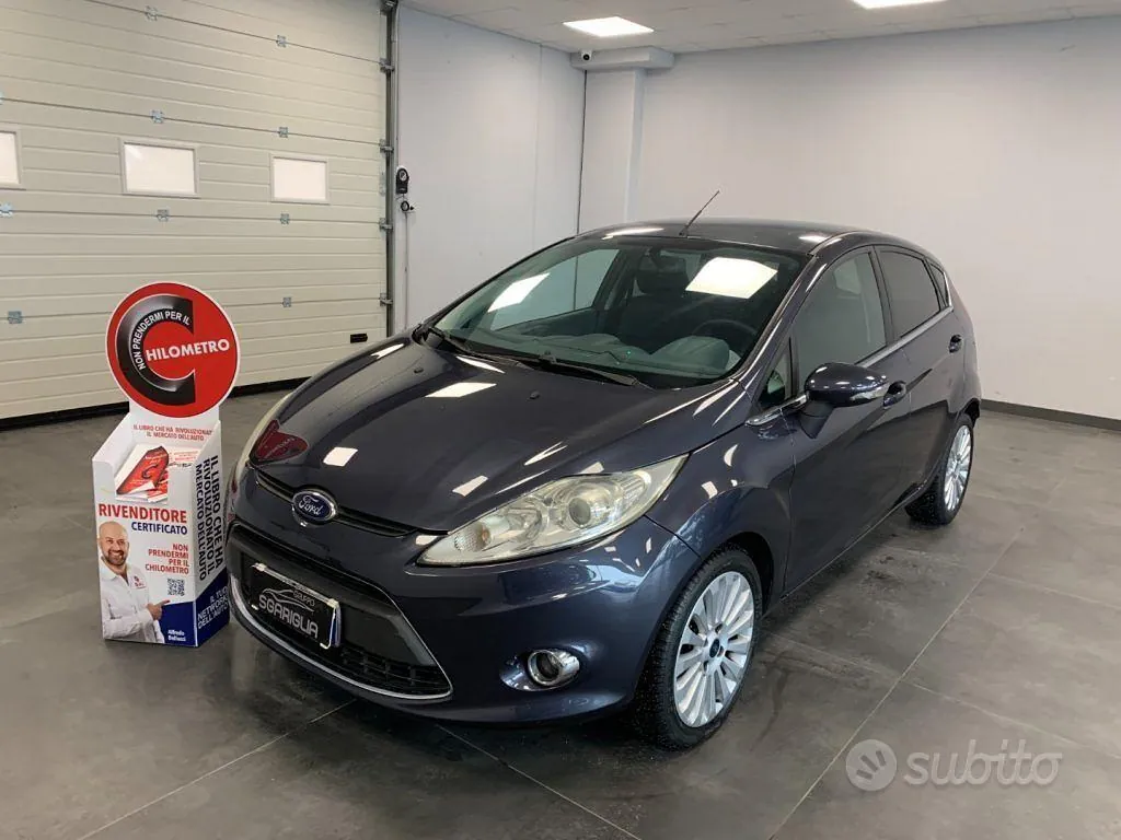 Ford Fiesta 2010 photo 3