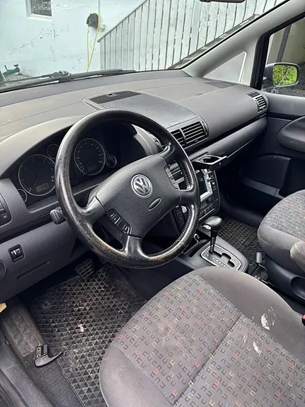 Volkswagen Sharan 2003 photo 4