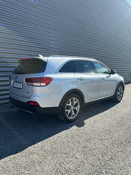 Kia Sorento 2015 photo 4