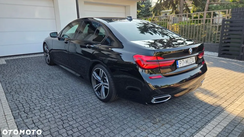 BMW 7 Series 2017 photo 5
