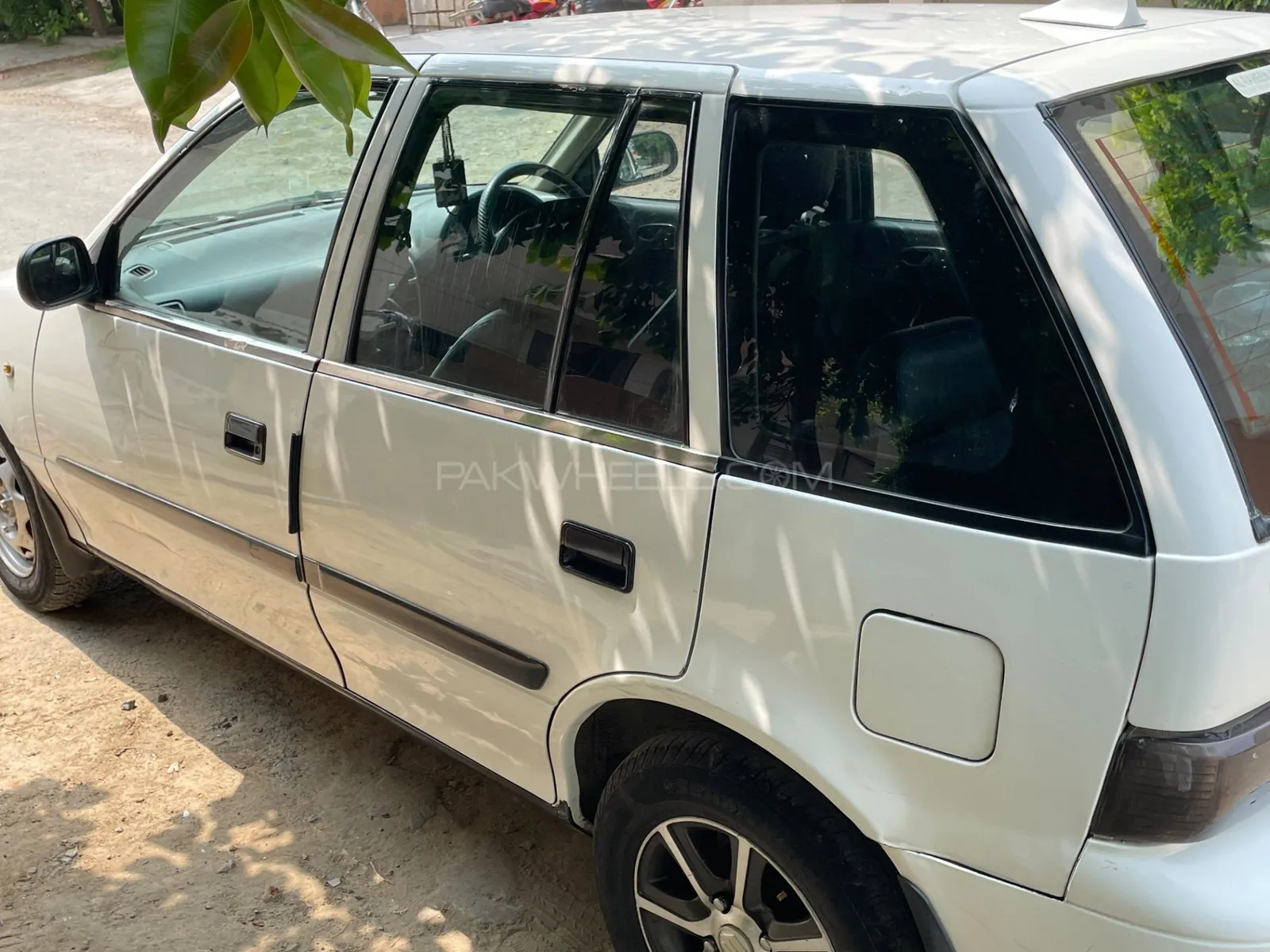 Suzuki Cultus