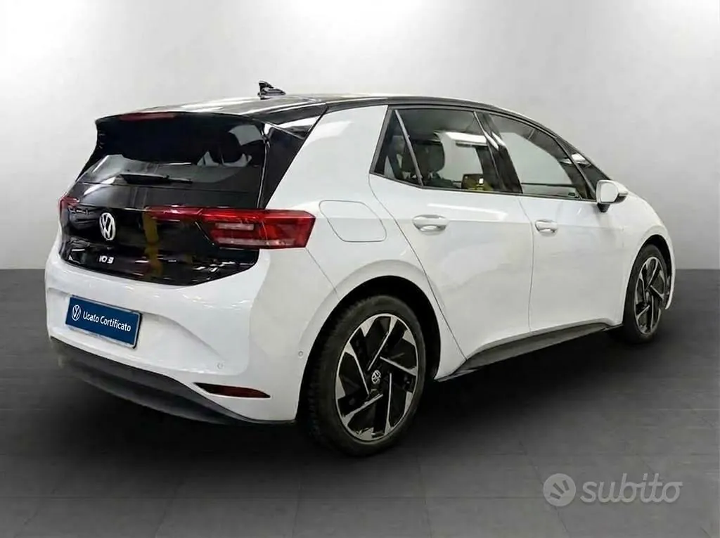 Volkswagen Id.3 2023 photo 2
