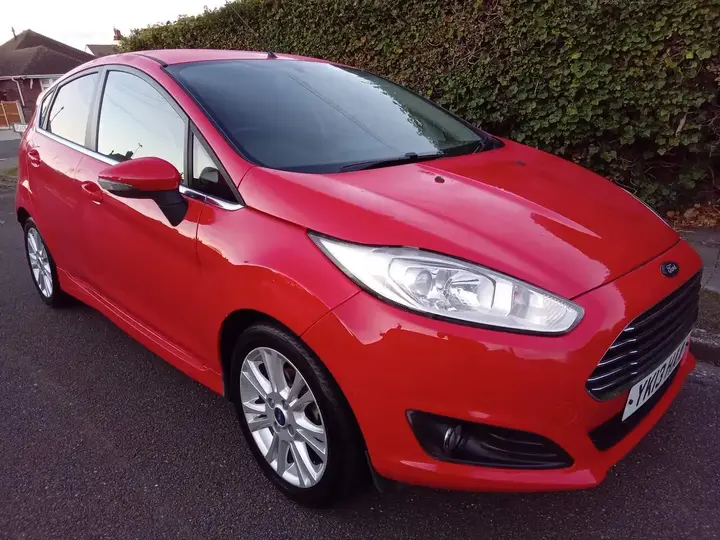 Ford Fiesta 2013 photo 3
