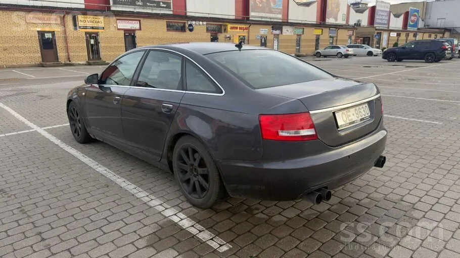 Audi A6 2004 photo 2