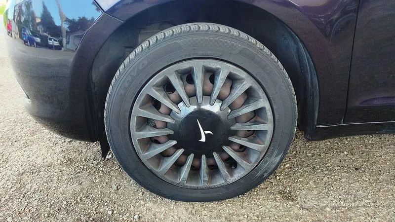 Lancia Ypsilon 2015 photo 5
