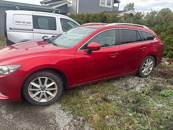 Mazda 6