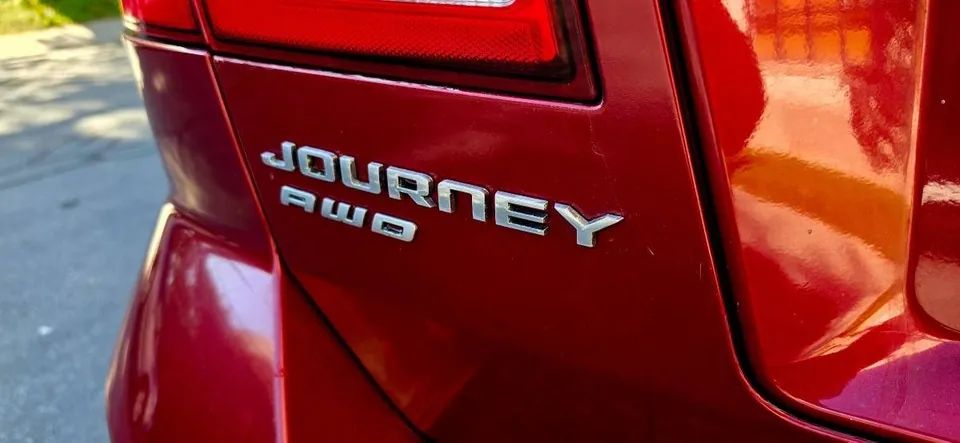 Dodge Journey 2011 photo 5