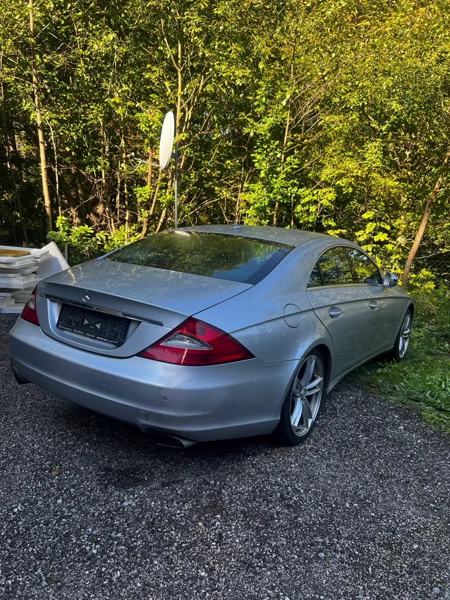 Mercedes-Benz Cls-Class