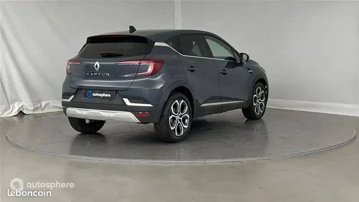Renault Captur 2023 photo 5