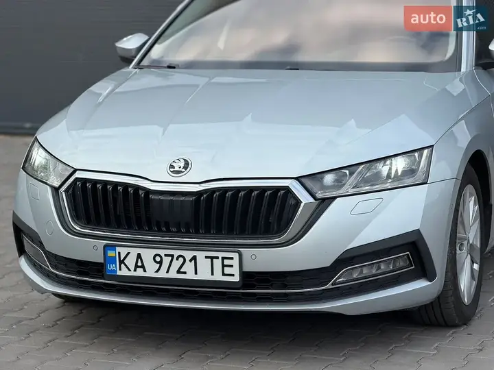 Skoda Octavia 2020 photo 3